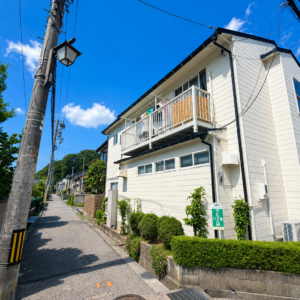 【金沢市】外壁ひび割れ放置で雨漏り直前｜築20年の家を10年以上持たせた補修事例
